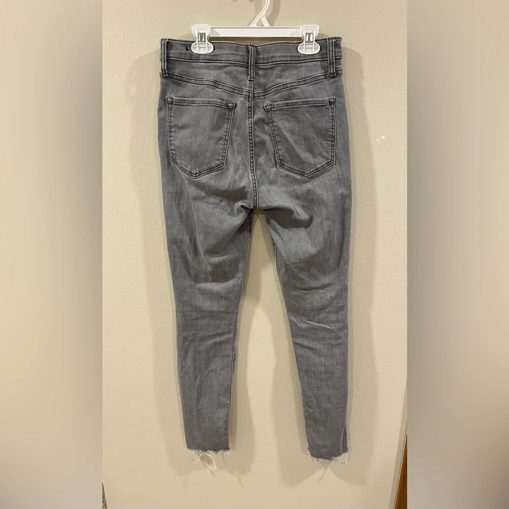 Gap jeans 6/28 regular high rise - Picture 3 of 8